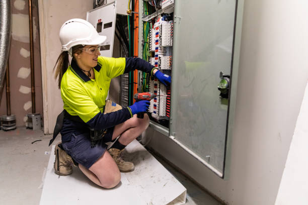 Best Electrical Repair Services  in Gnadenhutten, OH