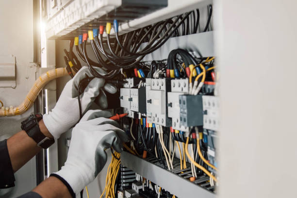 Best 24-Hour Electrician  in Gnadenhutten, OH